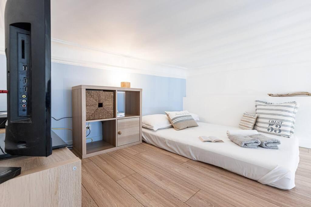 Appartamento Prefecture 15 - Old Town Duplex 2 Doubles Beds Nizza Esterno foto