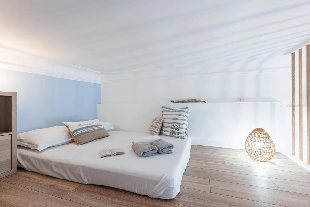 Appartamento Prefecture 15 - Old Town Duplex 2 Doubles Beds Nizza Esterno foto